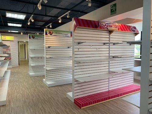 Imagen 24 de 30 de Oficina En Venta En Cc Macaracuay Plaza Remodelada Con Vista Al Avila