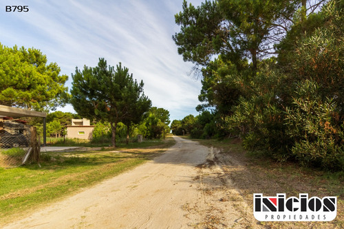 Lote En Barrio Cerrado Punta Medanos - B795