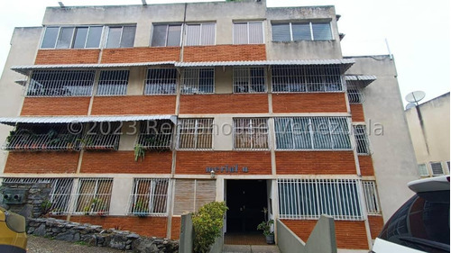 Apartamento En Venta En Lomas De La Trinidad 23-32487