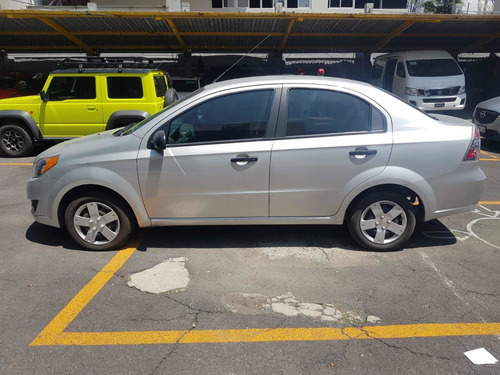 Imagen 6 de 8 de Chevrolet Aveo 2018 1.6 Ls Aa Radio Airbag At