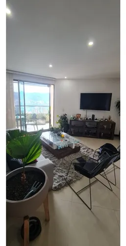 Apartamento Con La Mejor Ubicación Y Vista Para Arrender