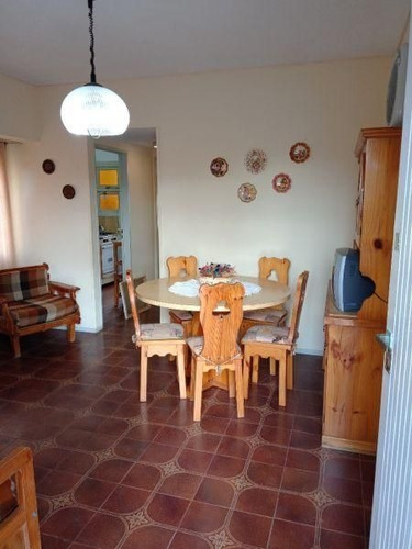 Imagen 3 de 16 de Hermoso Departamento 2 Amb A Pasos Del Mar C/ Cochera