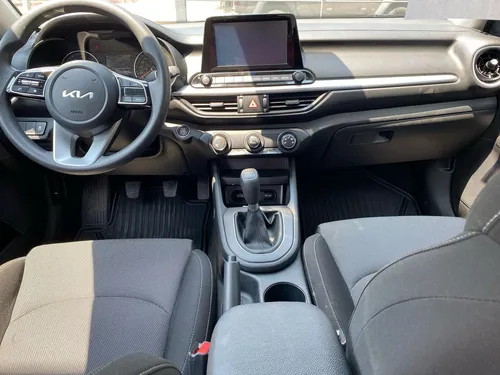 Kia Forte 2.0 Lx Mt