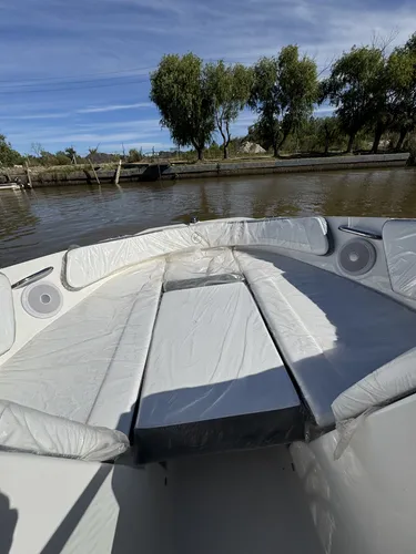 Klase A K210 Evinrude 150 Hp G2