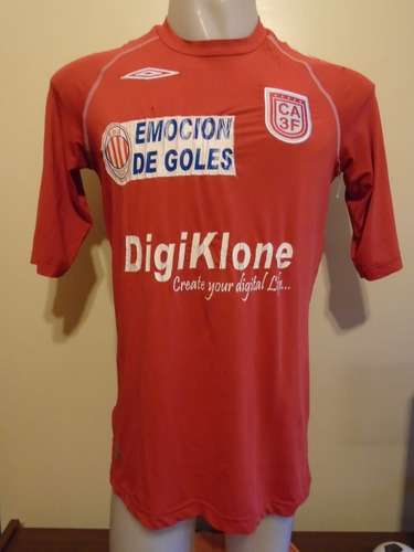 Camiseta Fútbol 3 De Febrero Paraguay Umbro #17 Utilería L