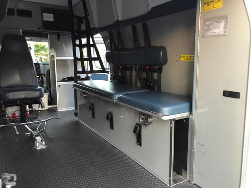 Imagen 13 de 15 de Ford Ambulancia 2013 Tipo 2