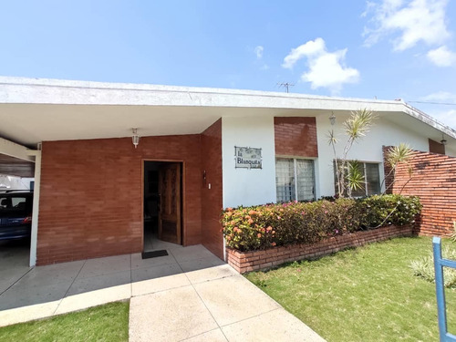 Imagen 2 de 21 de Casa Venta Barrio Sucre