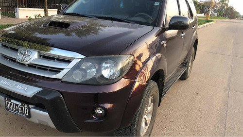 Imagen 3 de 4 de Toyota Sw4 3.0 Srv Cuero At 2007