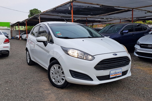 Imagen 2 de 15 de Ford Fiesta S 2015