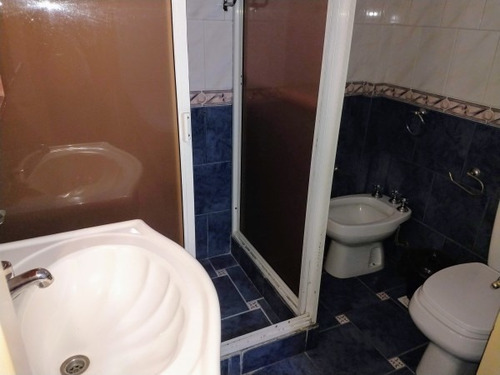 Venta Casa 4 Ambientes Con Parque En Morón