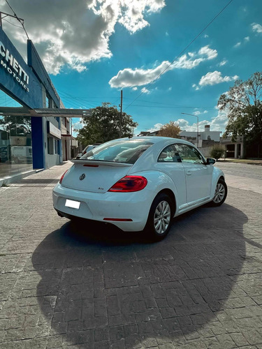 Imagen 6 de 15 de Volkswagen The Beetle 2015 1.4 Tsi Design