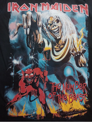 Remera-negra-iron Maiden-the Number Of The Beast