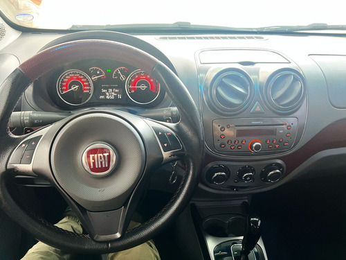 Fiat Palio Palio Sporting 1.6 16V Dualogic (Flex)