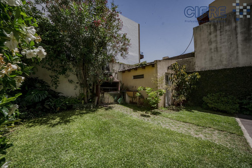 Casa En Lote Propio 5 Ambientes En Duplex Con Jardín Y Garaje. Lote 8.66 X 25