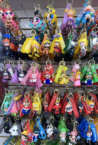 Imagen 6 de 8 de Llaveros De Stitch Goma Muñecos Al Mayor 12 Unidades