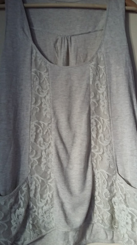 Remera Larga Con Encaje Color Crudo Melange