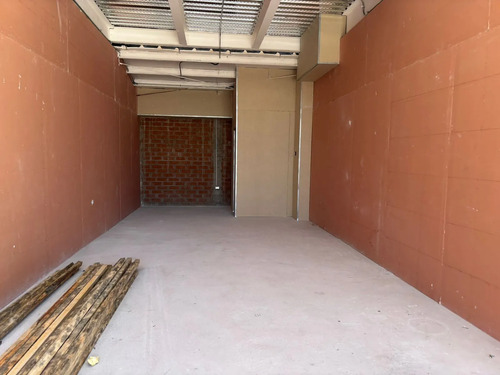 Arriendo Local Nuevo Strip Center Linderos (local N°7)