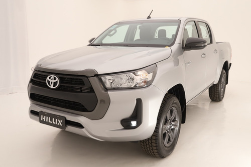 Imagen 1 de 15 de Hilux 4x2 Dc Sr 2.4 Tdi 6 Mt