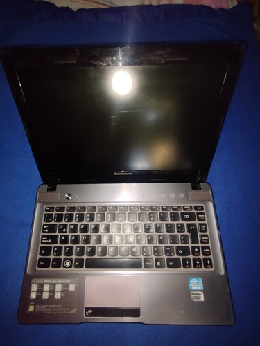 Laptop Lenovo Ideapad Z370 Core I3