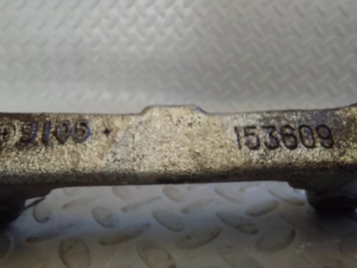 Porta Caliper Delantero Izquierdo Dodge Journey 2009 (Usado)