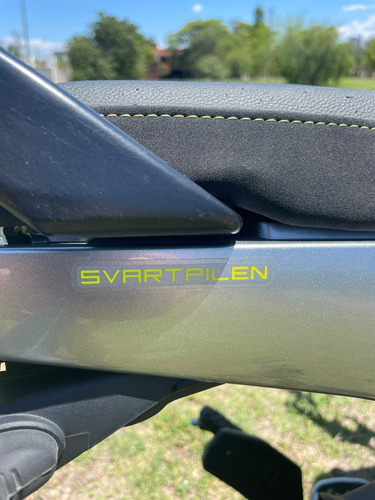 Imagen 16 de 17 de Husqvarna Svartpilen
