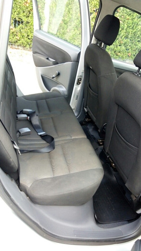 Fiat Idea 1.4 Attractive Flex 5p 2012