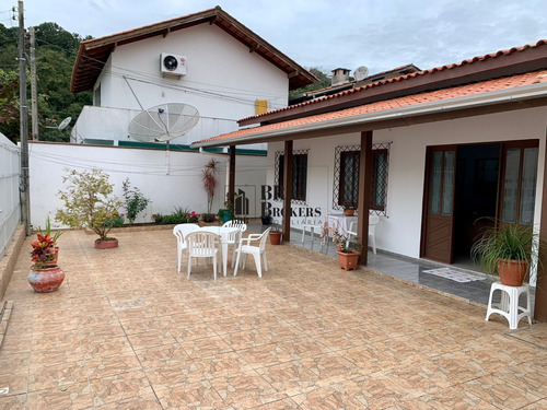 Imagem 4 de 21 de Casa Em Ariribá, Balneário Camboriú/sc De 180m² 4 Quartos À Venda Por R$ 1.700.000,00 - Ca1967465-s