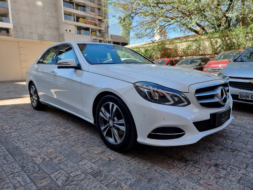 Mercedes-Benz Classe E 2.0 Avantgarde Turbo 4p