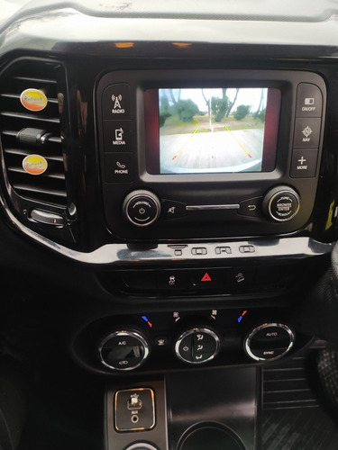 Imagen 8 de 15 de Fiat Toro 2017 2.0 Freedom 4x4