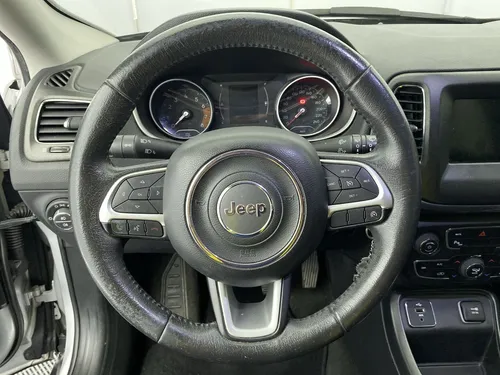 Jeep Compass 2.4 Sport 4x2