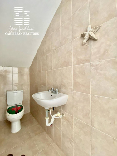 Town House En Alquiler. Conj. Resd Tierra Del Sol