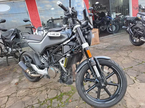 Husqvarna Svartpilen 401 Negra - 100% Financiada