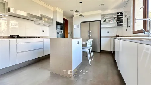 Departamento En Venta De 3 Dorm. En Concepción