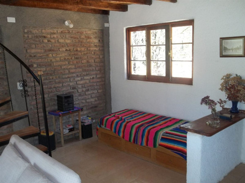 Casa En Venta De 3 Dorm. En Olmué