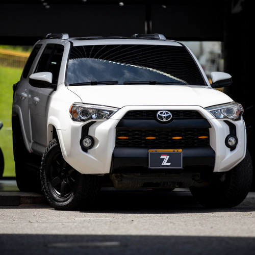 Toyota 4Runner sr5 4.0