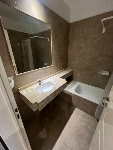 Venta Departamento 2 Ambientes En Tortugas I