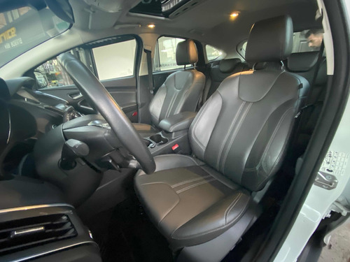 Ford Focus Iii 2.0 Titanium At6 2014