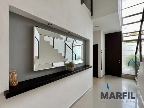 Casa En Venta De 4 Recámaras Residencial Rincon Del Colibri Norte De Colima