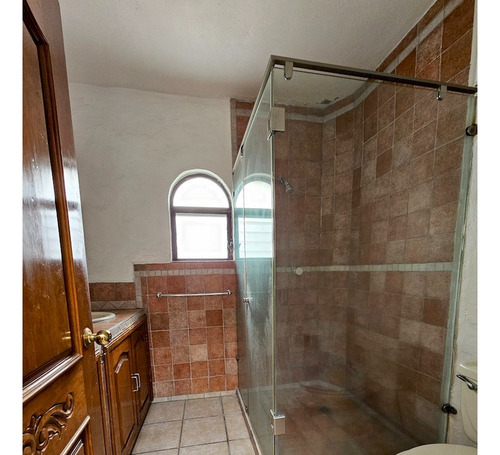 Casa En Venta En Fraccionamiento Privado, En Lomas De Atzingo, Cuernavaca.