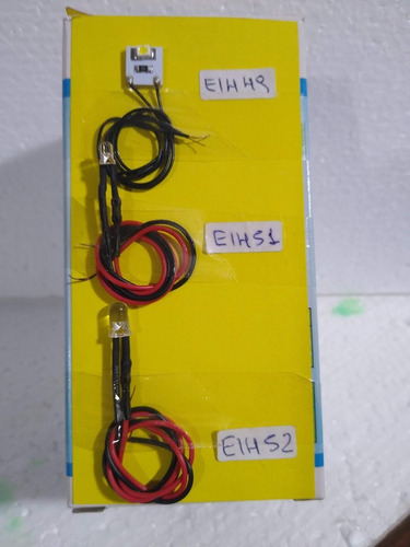 Imagen 4 de 5 de Nico 3 Leds De 3 Mm, Resistencia Y Cable Esc.todas (eih 51)