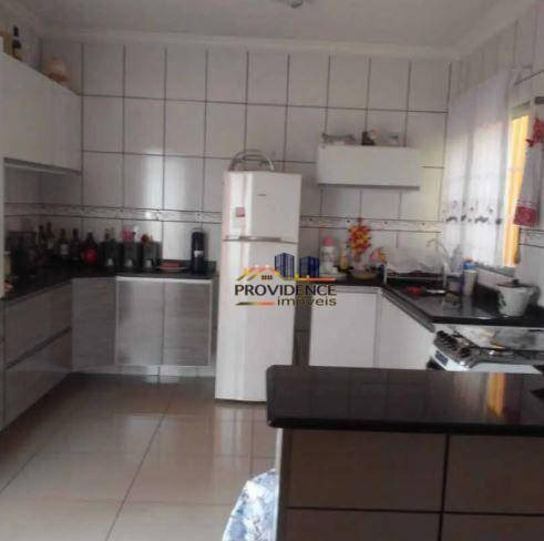 Imagem 4 de 12 de Sobrado À Venda, 219 M² Por R$ 420.000,00 - Jardim Do Estádio - Santo André/sp - So0246