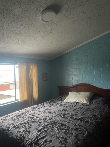 Casa En Venta De 3 Dorm. En Concón