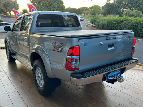 Toyota Hilux 3.0 SRV 4X4 CD 16V TURBO INTERCOOLER DIESEL 4P AUTOMÁTICO