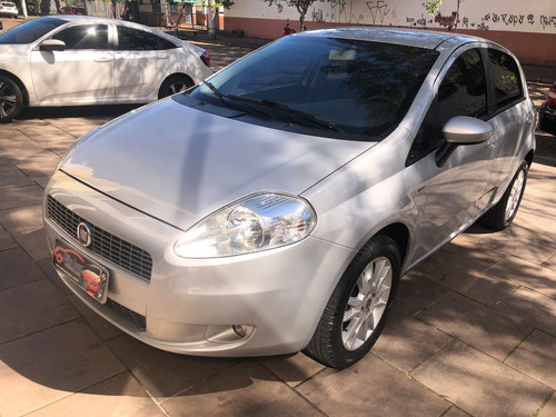 Fiat Punto 1.6 Essence 16v Flex 4p Manual