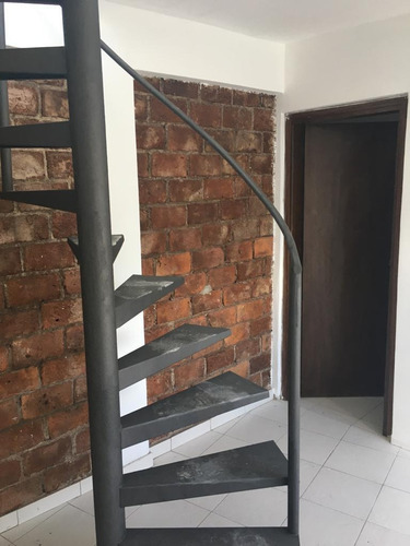Casa + 6 Aptos - Reciclado! - Inversión - Renta 10%