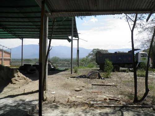 Bodega En Venta En El Salado. Cod V15378