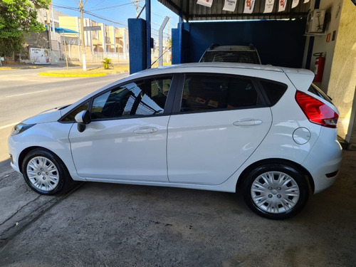 Ford New Fiesta Se 1.5 Flex 2014