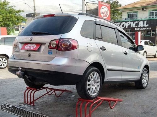 Imagem 4 de 9 de Volkswagen Spacefox Route 1.6 8v