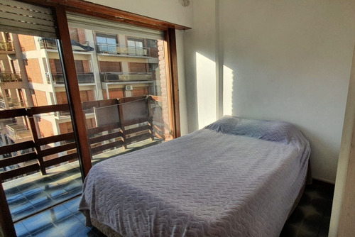 Imagen 3 de 8 de Alquiler Por Temporada Departamento De Un Ambiente Dividido-mar Del Plata