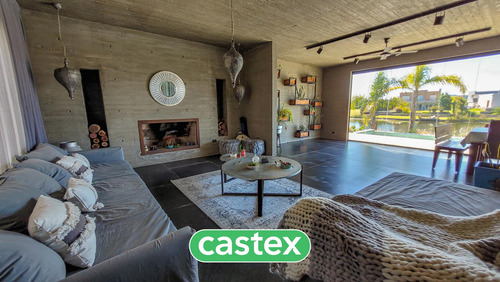 Casa A La Laguna En Venta En Vistas, Puertos